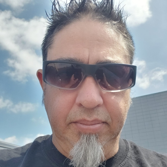 Meet your Posher, Steven - Picture 1 of 1